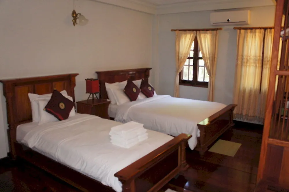 Phounsab Guesthouse Luang Prabang Hotel