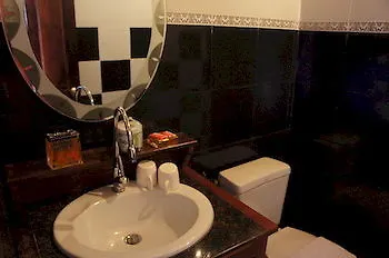Phounsab Guesthouse Luang Prabang Hotel